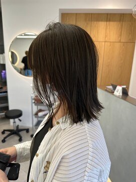 ルネ 北千住(Renee) 切りっぱなしボブ_オリーブグレージュ_くすみカラー