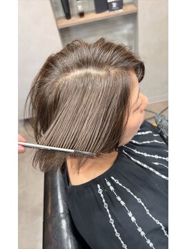 ミルシェ(MILSHE) 脱白髪染めショート