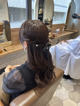 カルテット(Quartett) ハーフアップ