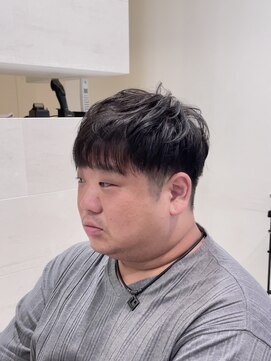 グラーツィェドゥーエ(GRAZIE due) メンズショート/部分パーマ