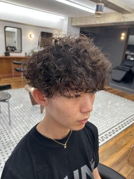 ザデイトウキョウ 表参道 青山(THE DAY TOKYO) MEN'S HAIR/プードルパーマ/メンズカット/大人メンズ/表参道駅