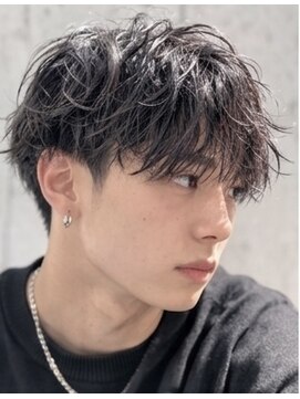 ヘアーエボリューション 波打ちシャドウパーマ×無造作ウェットマッシュ【刈り上げ】