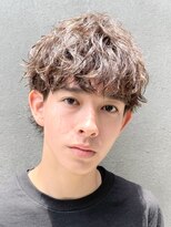 フィフス 大分(fifth)&nbsp;大分シャドウパーマメンズカットラウンドマッシュツーブロック