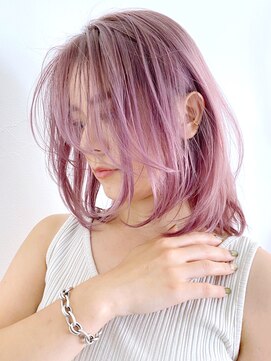 アイティー バイ アルバム 中野店(IT by ALBUM) ピンクアッシュミディ_オリーブカラーハイライトカラー_ba307391