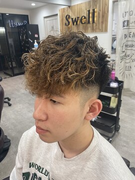スウェル 船橋店(Swell) 外国人風スペインカール1