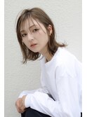 ミルクティーベージュ