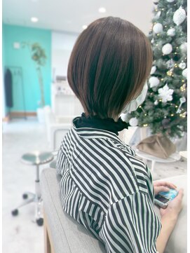 ユーフォリア(Euphoria.) グレージュ×ショートボブ