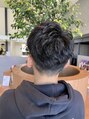 リア(Li’a) 刈り上げスパイラルパーマ