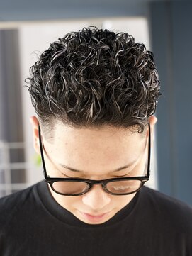 スキルセカンドハウス 天神(SKILL SECOND HOUSE) 極道パーマ