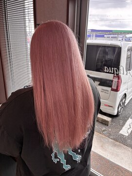 アリクア(Aliqua) ピンクベージュ