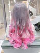 デイズ(days)&nbsp;派手髪デザインカラー/アッシュグレージュにインナーピンク