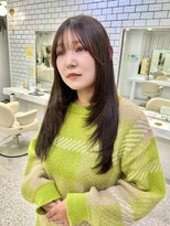 ロマーリ(LOMARLIE)&nbsp;レイヤーカット10代20代30代透明感カラーグレージュ