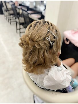 ハーフアップ/お呼ばれヘア/おだんごヘア