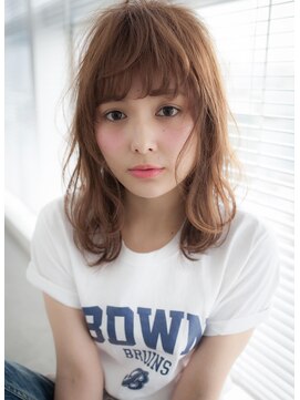 アイコニックナゴヤ(AIconic nagoya) ミディアムレイヤー×ウェーブスタイル