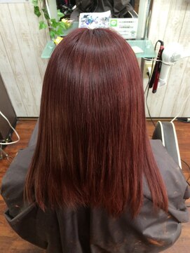 プラネット ヘアー ステーション(Hair Station PLaNeT) 赤系カラー