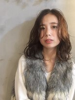 ロティー(loty)&nbsp;リラックスウェーブ×鎖骨ミディ