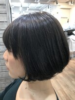 ハロ 蕨(HALO)&nbsp;前下がりゆるやかボブスタイル