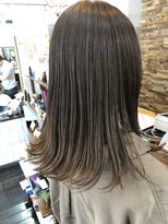 アーク(ARK from INFINI) ツヤベージュグラデーション