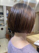 マハナ(Mahana by hair)&nbsp;20代30代40代ミニボブ前下がりショートボブ大人ショート学割U24