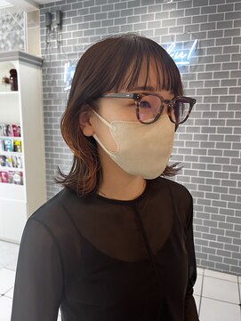 カシェ マエノヘタ(Cashe'e MAENOHETA) 秋にかけておすすめのオレンジカラー