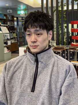 ルィーズ(Lui:z) 韓国マッシュ×ナチュラルツーブロックショート