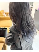 グレージュ&ブルー × 映えインナー