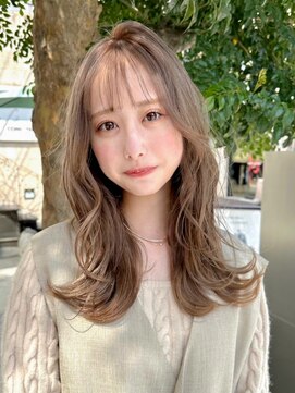 ニモ(NIMO.) レイヤーカットくびれレイヤー色素薄めカラーベージュ