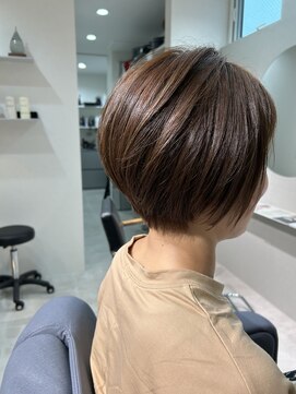 ベルプリューム(Bell plume) ツヤ髪ショート広島/横川/髪質改善/白髪染め/スパ