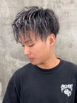 キング 枚方店(K!ng)&nbsp;縮毛矯正髪質改善ハイライトレイヤーカット枚方美容室エクステ