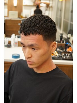 ザ チョップ ショップ ハラジュク(THE CHOP SHOP HARAJUKU) クロップ&アイパー