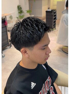 リバード(reverd) ☆スパイキーショート＆フェード☆