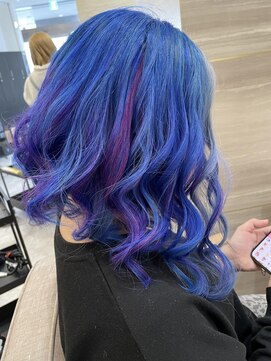 ラビス クローバー(Lovis clover) 個性派Galaxy