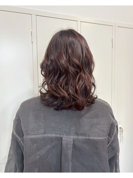 ロッカ(ROCCA) 韓国風くびれミディウェーブ