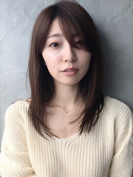 ジュカ(jyuka) 【ナチュラルなツヤ】小顔セミロング