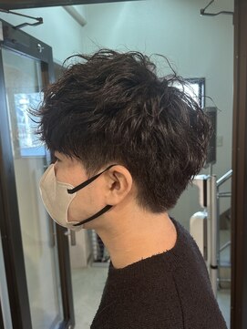 コワファーストナガサキシャンプーボーイ(COIFF1RST NAGASAKI SHAMPOO BOY) ゆるふわツイストスパイラル×メンズマッシュ