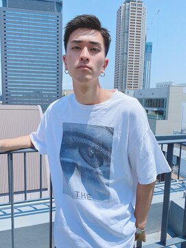 ルービック 和歌山(Rubik's) スパイキーショート/七三/刈り上げ/フェード