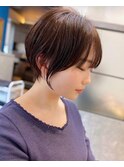 艶感大人美人くびれショートボブウォーム系ココアブラウン