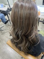 プライズ アイリス 池袋東口店(prize Iris)&nbsp;白髪ぼかしハイライトイルミナカラー池袋