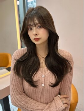 ボタン シブヤ(VOTAN SHIBUYA) 韓国ヘア/顔まわりカット/くびれヘア/前髪あり/くびれヘア