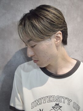 スウェルホワイト(SWELL WHITE) メンズバレイヤージュカラー 毛流れセンターパート