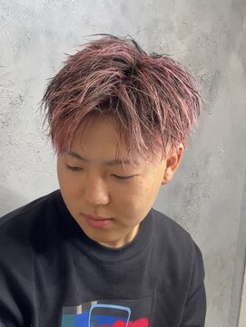 ネクストゼロ(NEXT zerO) ピンクメッシュ アップバングショート