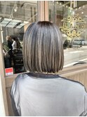 丸くならない大人ボブ コントラストハイライトカラー