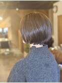 ショートボブ × アッシュカラー