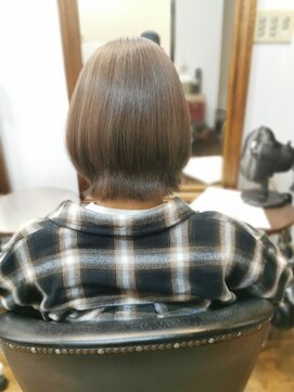 プリバート 外はねボブ