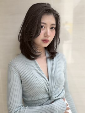 オーロ(ORO) ★20代30代40代50代ミニウルフイメチェン似合わせカット