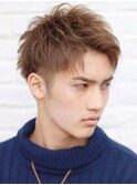 ツーブロックマッシュショートレイヤースパイキーショートヘア