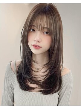 オンク 新宿(onk) 黒髪/グレーベージュ/レイヤーロング/前髪パーマ[新宿駅]