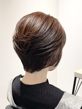 ストフ(stof) ひし形ショート/レイヤーカット/前上がりショート