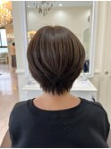 大人丸みショートレイヤー