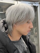 ニコトウキョウ 新宿(nico TOKYO) ウルフショートネープブリーチホワイトシルバー